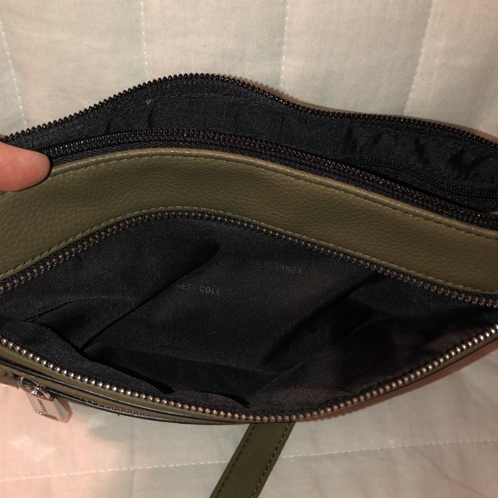 Kenneth Cole Reaction Camo Cactus Olive Green Faux Leather Crossbody Purse - Picture 14 of 16
